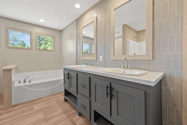1151 Mandella Road, Bonneau, SC 29431