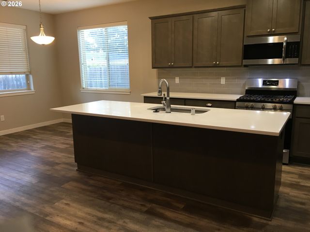 4413 Ne 141ST Ct, Vancouver, WA 98682