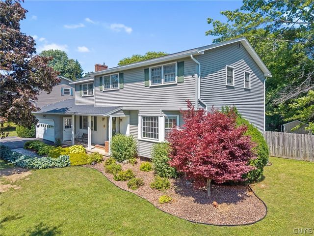4776 Edgeworth Drive, Manlius, NY 13104