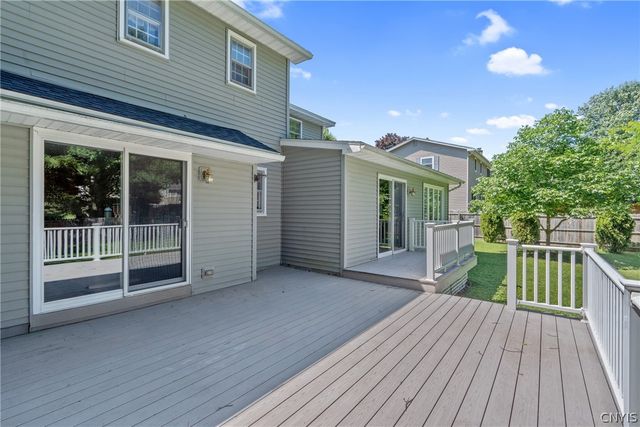 4776 Edgeworth Drive, Manlius, NY 13104