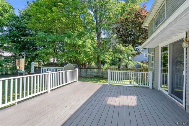4776 Edgeworth Drive, Manlius, NY 13104