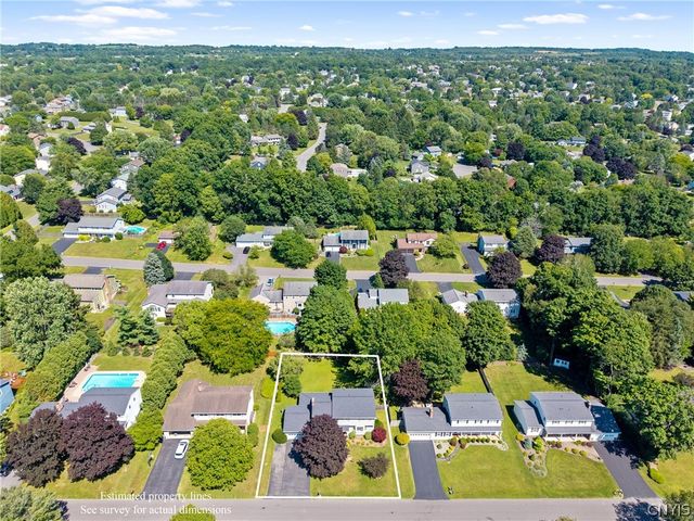 4776 Edgeworth Drive, Manlius, NY 13104