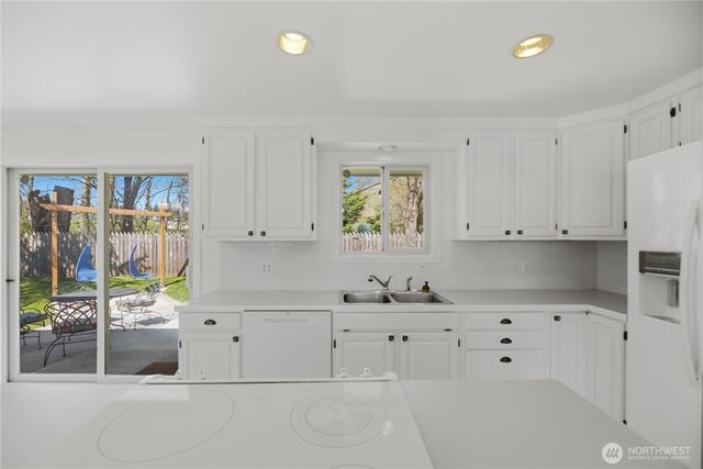 29 232nd PL SW, Bothell, WA 98021