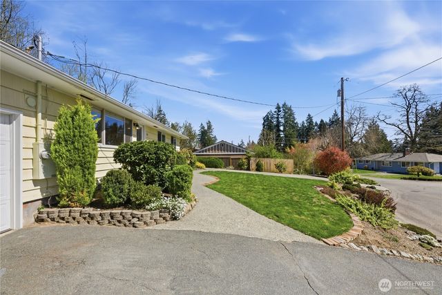 29 232nd PL SW, Bothell, WA 98021