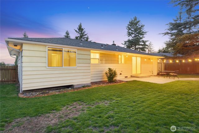 29 232nd PL SW, Bothell, WA 98021