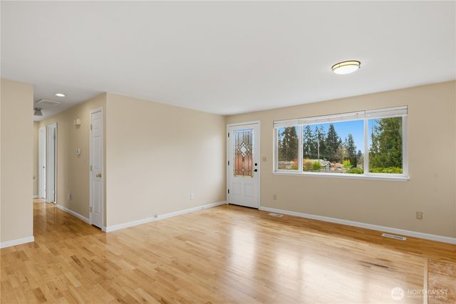 29 232nd PL SW, Bothell, WA 98021