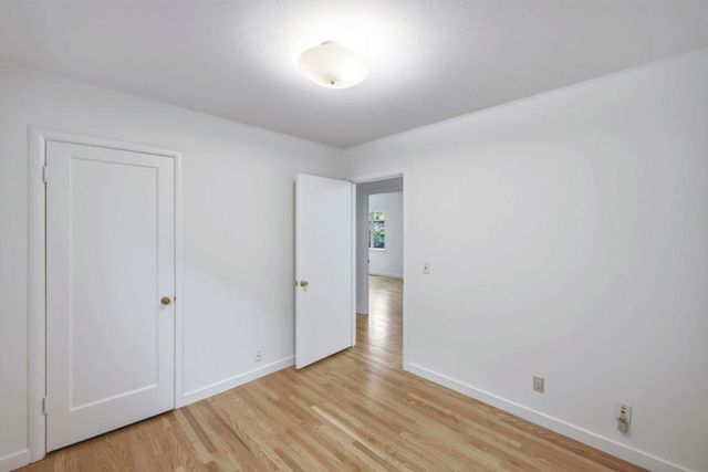 1537 Dana Avenue, Palo Alto, CA 94303