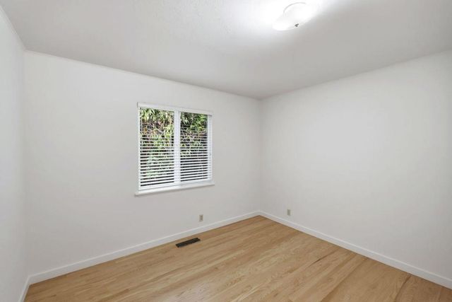 1537 Dana Avenue, Palo Alto, CA 94303