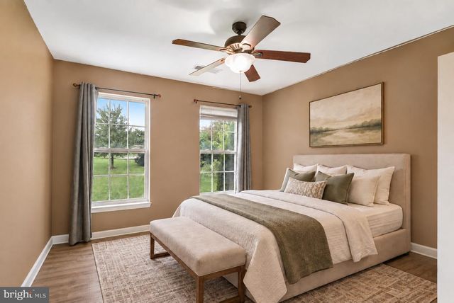17077 LOFTRIDGE LN, Gainesville, VA 20155