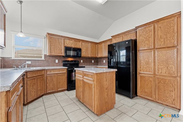 3511 Llano Estacado Court, Killeen, TX 76549