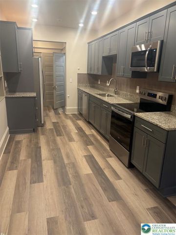 23 North 10th, Easton, PA 18042