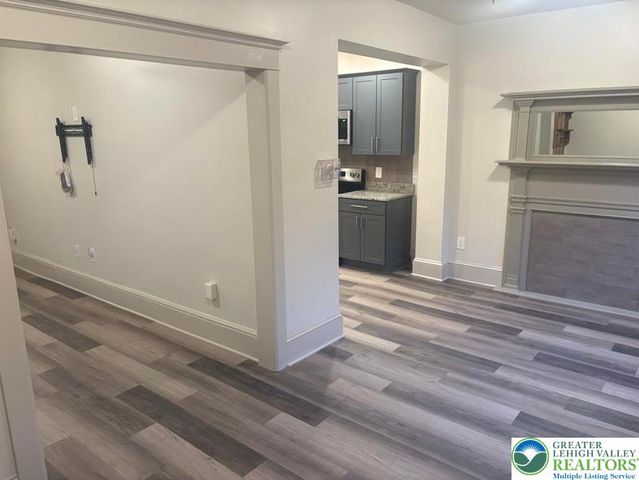 23 North 10th, Easton, PA 18042