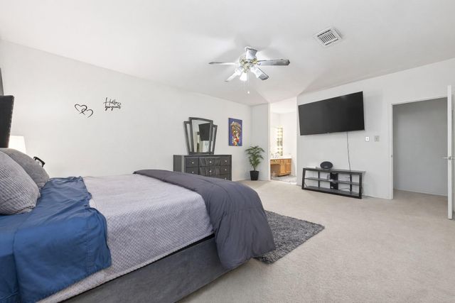 17461 Red Oak Drive 7461, Houston, TX 77090