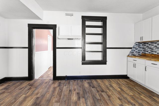 305 S Water Street, Williamsport, OH 43164