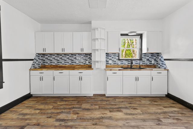 305 S Water Street, Williamsport, OH 43164