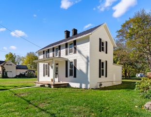 305 S Water Street, Williamsport, OH 43164