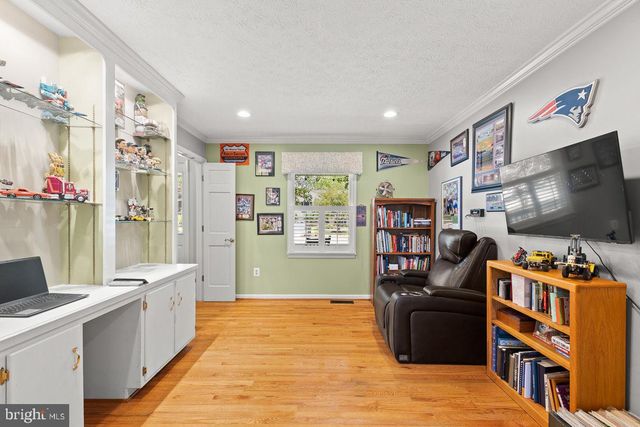 122 BUTTON BUSH AVE, Stephens City, VA 22655
