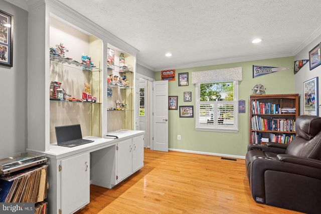 122 BUTTON BUSH AVE, Stephens City, VA 22655
