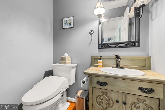 122 BUTTON BUSH AVE, Stephens City, VA 22655