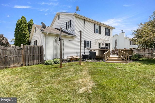 122 BUTTON BUSH AVE, Stephens City, VA 22655