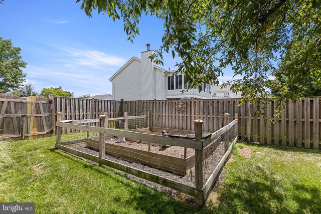 122 BUTTON BUSH AVE, Stephens City, VA 22655