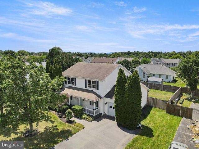 122 BUTTON BUSH AVE, Stephens City, VA 22655