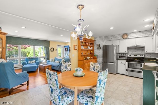 4 Spruce Ct, Vernon Twp., NJ 07422