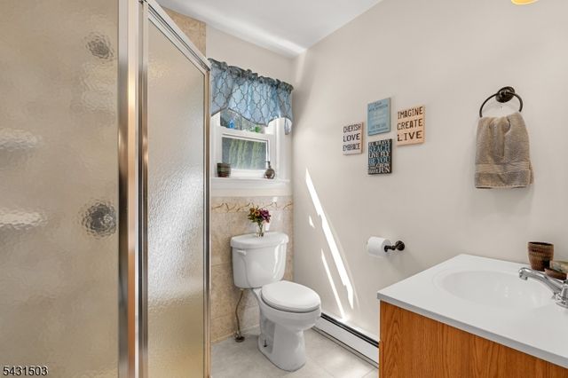 4 Spruce Ct, Vernon Twp., NJ 07422