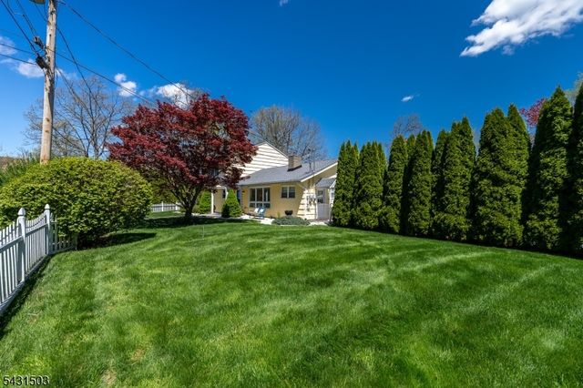 4 Spruce Ct, Vernon Twp., NJ 07422