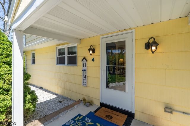 4 Spruce Ct, Vernon Twp., NJ 07422