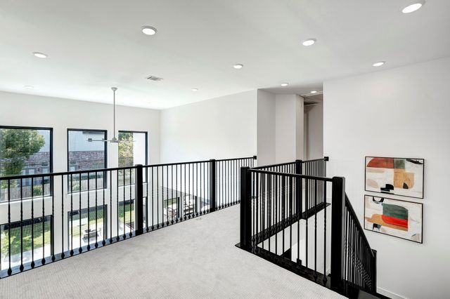 3205 Durhill Street, Houston, TX 77025