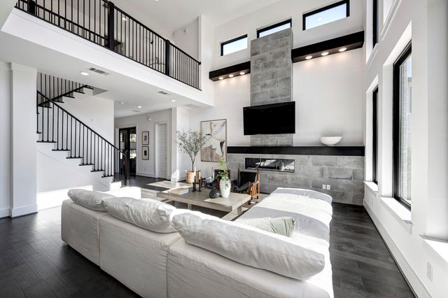 3205 Durhill Street, Houston, TX 77025