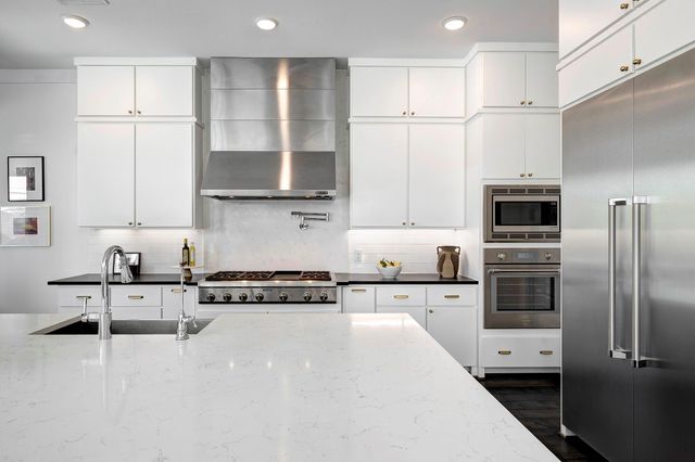 3205 Durhill Street, Houston, TX 77025