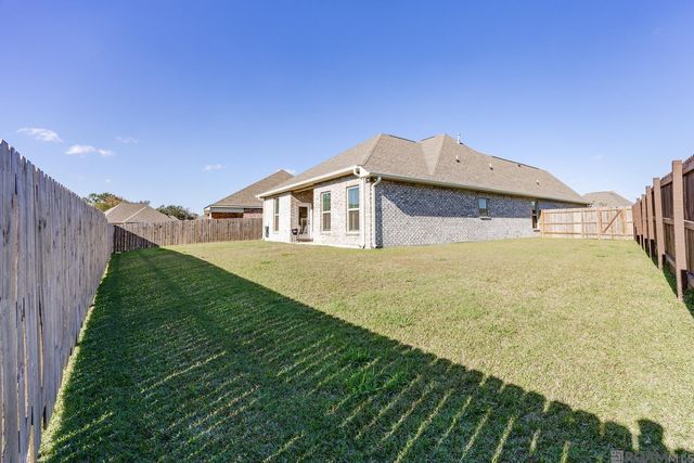 41179 Marsh Ln, Gonzales, LA 70737