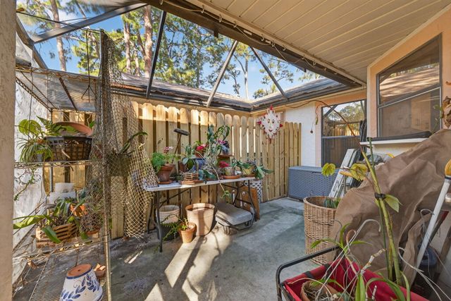 2833 Stoneway Lane A, Fort Pierce, FL 34982