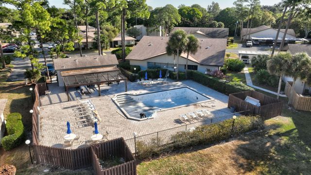 2833 Stoneway Lane A, Fort Pierce, FL 34982