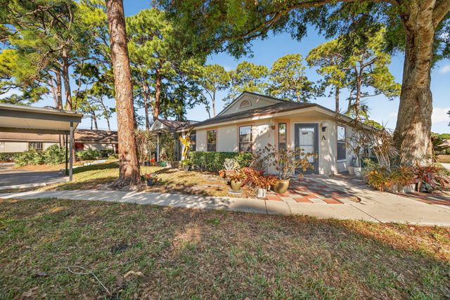 2833 Stoneway Lane A, Fort Pierce, FL 34982