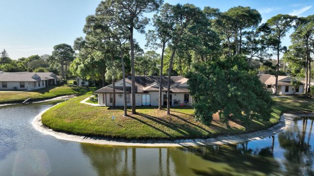 2833 Stoneway Lane A, Fort Pierce, FL 34982