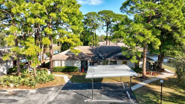 2833 Stoneway Lane A, Fort Pierce, FL 34982