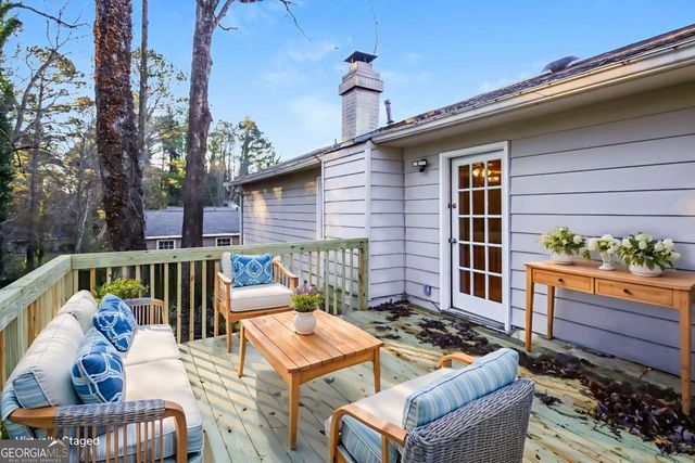 282 Somerset Court, Lawrenceville, GA 30044