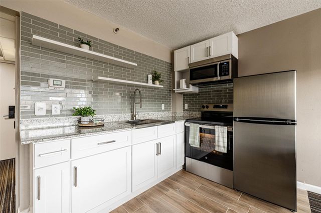 14703 Park Row, Houston, TX 77079