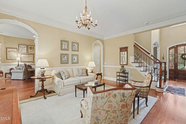84401 Winslow, Chapel Hill, NC 27517