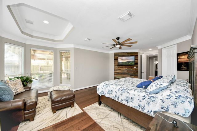 1335 Lake Grayson Drive, Katy, TX 77494