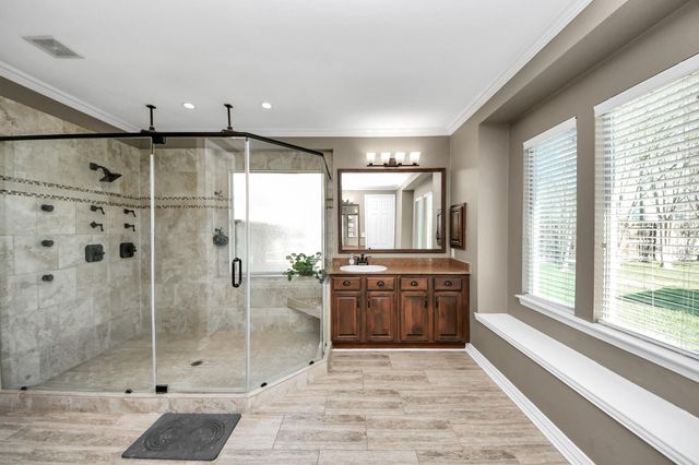 1335 Lake Grayson Drive, Katy, TX 77494