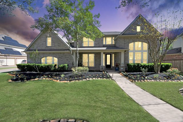 1335 Lake Grayson Drive, Katy, TX 77494