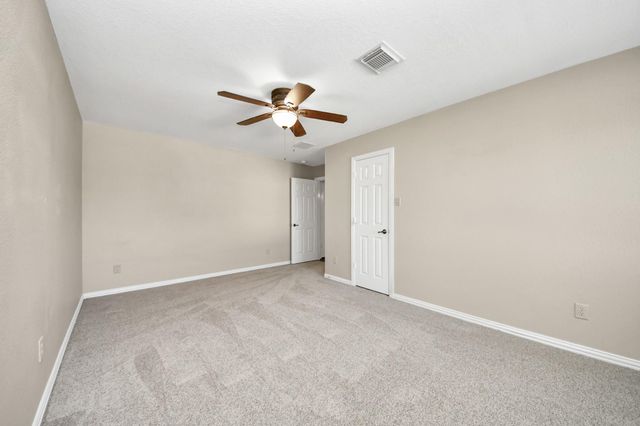 1335 Lake Grayson Drive, Katy, TX 77494