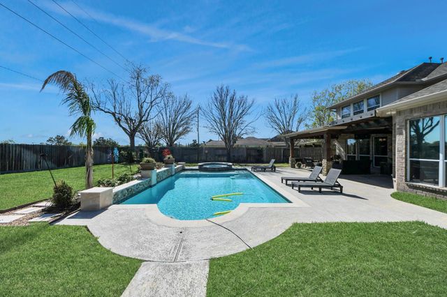 1335 Lake Grayson Drive, Katy, TX 77494