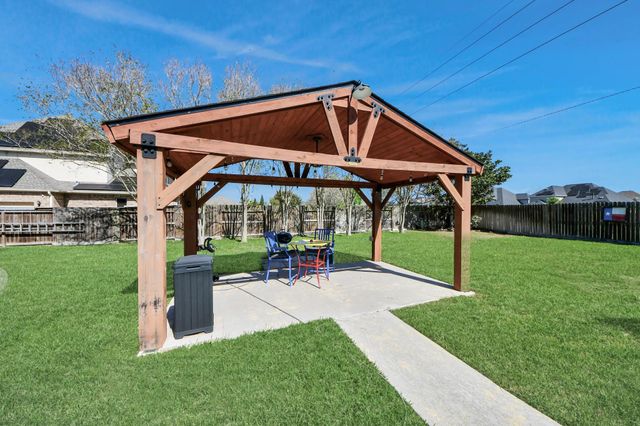 1335 Lake Grayson Drive, Katy, TX 77494