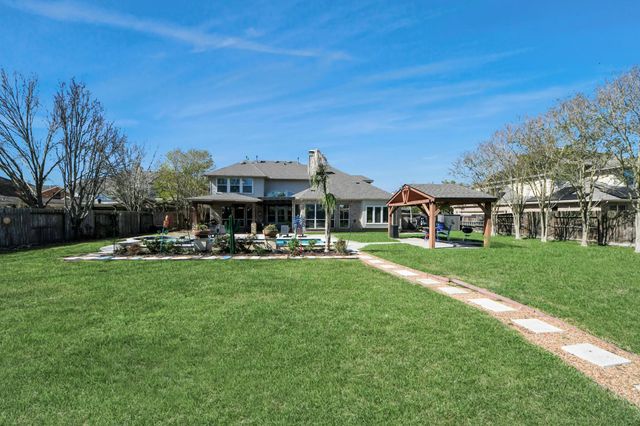 1335 Lake Grayson Drive, Katy, TX 77494