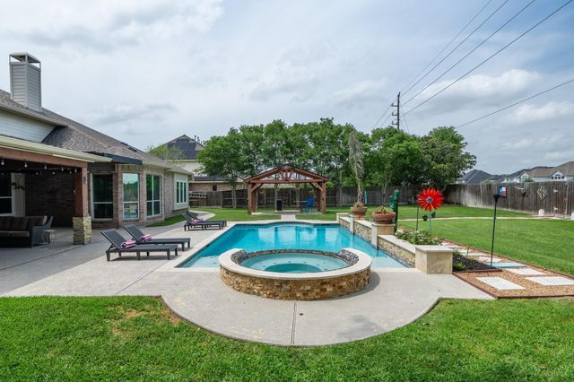 1335 Lake Grayson Drive, Katy, TX 77494